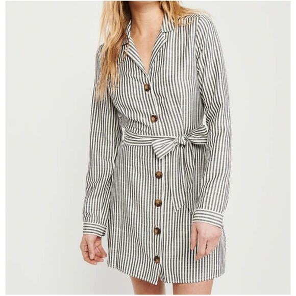 Abercrombie‎ & Fitch Women's Striped Button Front Shirt Dress White Black Medium - Picture 1 of 8